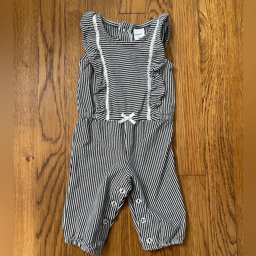 Baby‎ girl, black and white striped romper (3months)